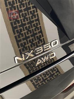 لكزس NX